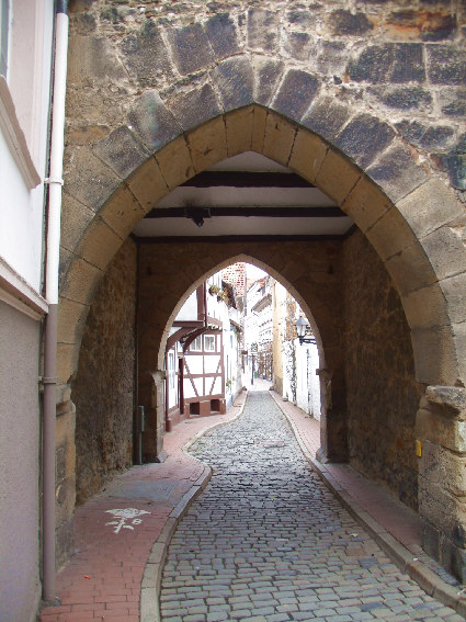 kehrwiederturm torpassage