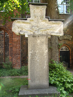 steinkreuz st. annen museum luebeck