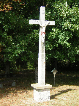 steinernes kreuz modlos