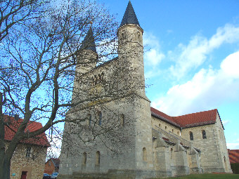 st. gangolf basilika muenschenlohra