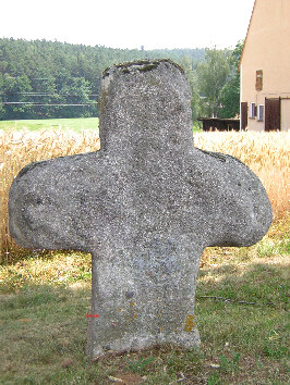 steinkreuz oberwurmbach