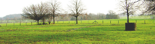 wuestung asbeke mit brunnen