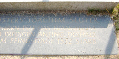 detail inschriftstafel