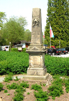 obelisk ehem. bahnhof willebadessen